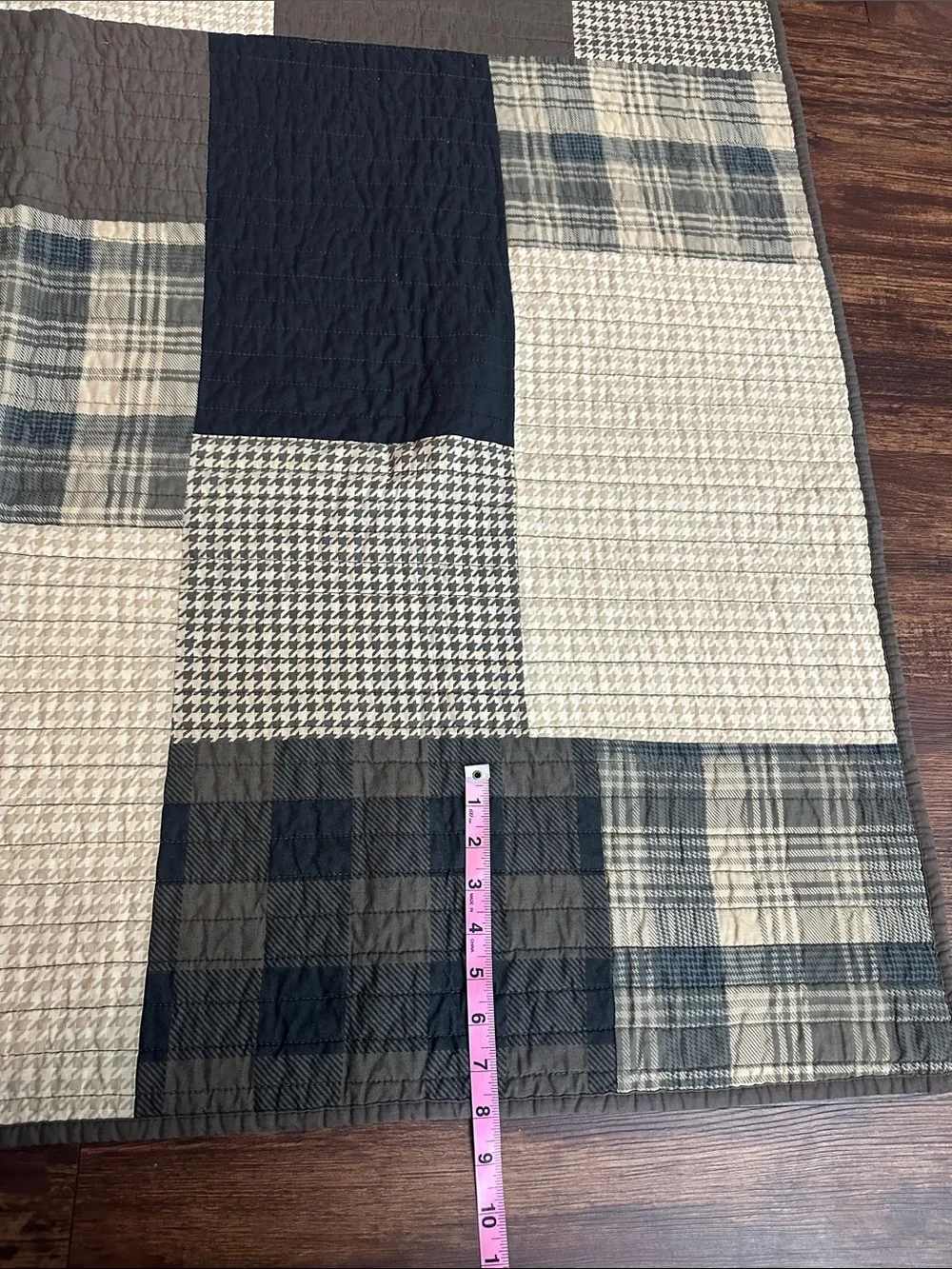 Woorich Quilted Throw 50x68 & 4 Standard Pillow Shams Bundle Winter Cottage